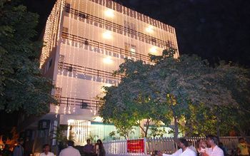 Dwarka Palace Samalkha Zewnętrze zdjęcie